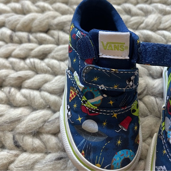 Toddler Alien Vans High Too Velcro Straps - Picture 3 of 5
